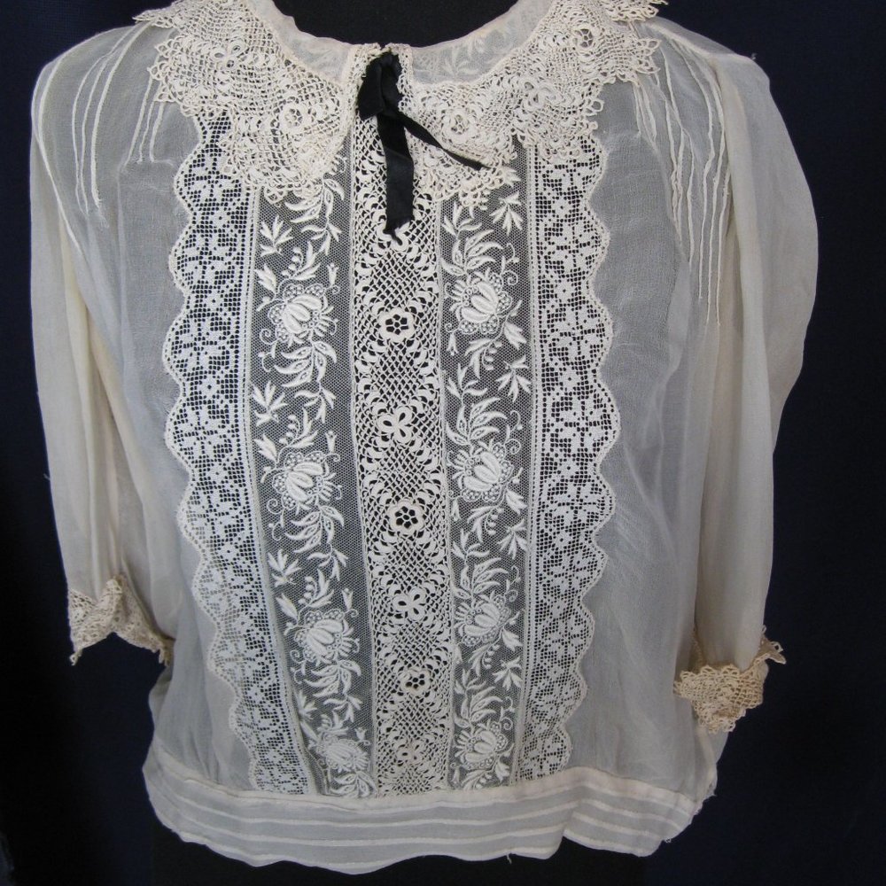 VINTAGE VOILE BLOUSE EMBROIDERED